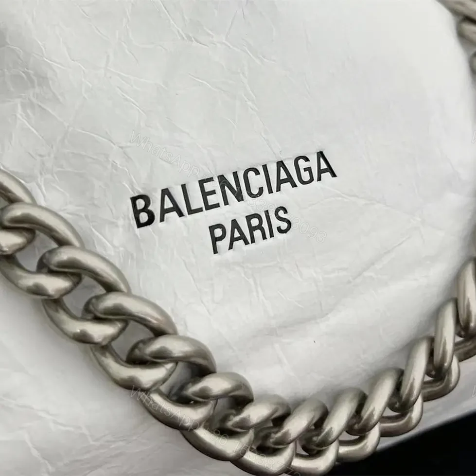View 15 of 高仿Balenciaga2023Crushtote褶皺牛皮手拎袋大號