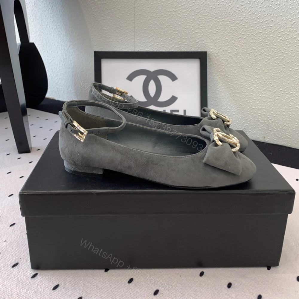 View 2 of 高仿Chanel*24K系列G46022A絲絨塔扣瑪麗珍鞋灰色免檢版
