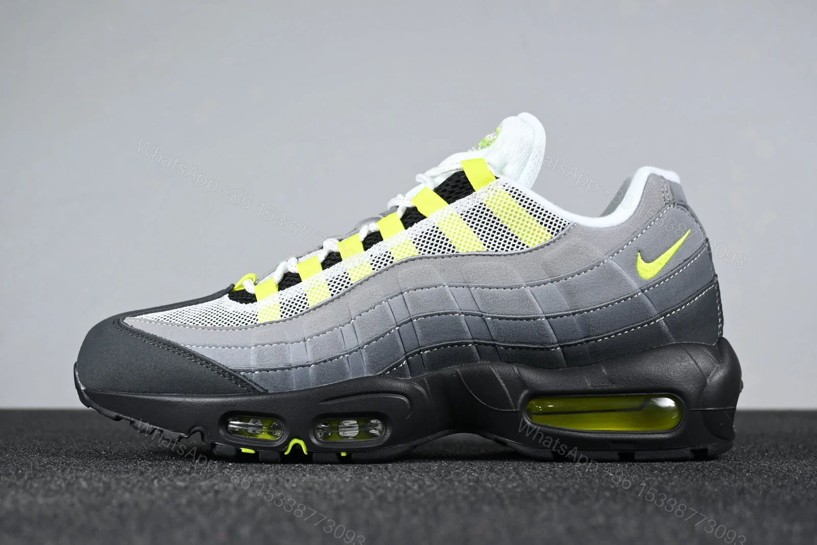 Nike Air Max 95 OG Big Bubble Neon (2025) — view 1