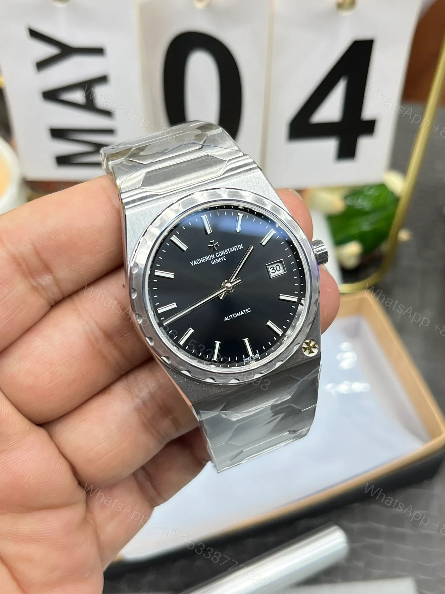 View 5 of Super Clone Vacheron Constantin Historiques 222 4200H/222G-B956 – 37mm Black Dial Steel Watch