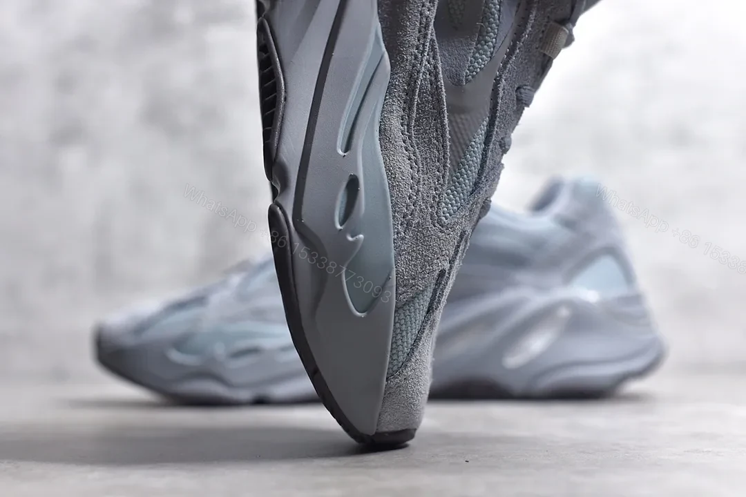 View 7 of UA Yeezy Boost 700 V2 Hospital Blue Reps