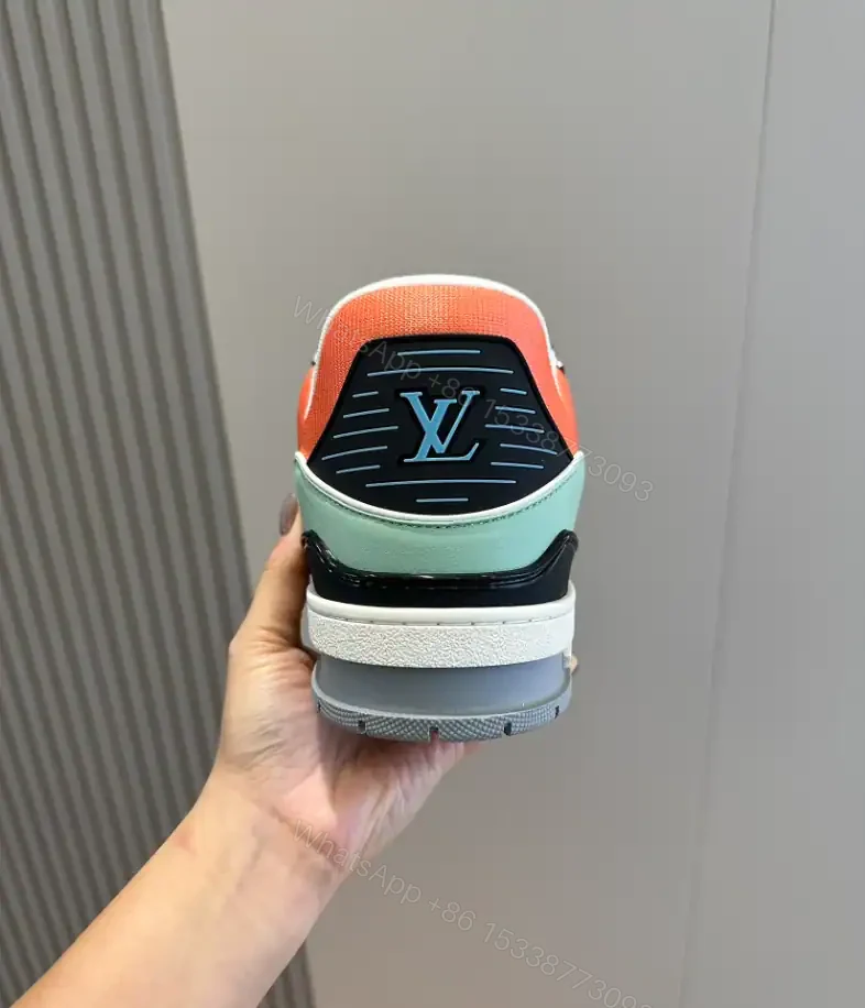 View 10 of LV TRAINER SNEAKER – LSVT402
