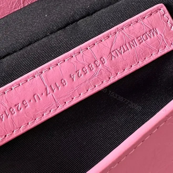 View 15 of 高仿Balenciaga*LeCagole2024新款法棍包粉色XS