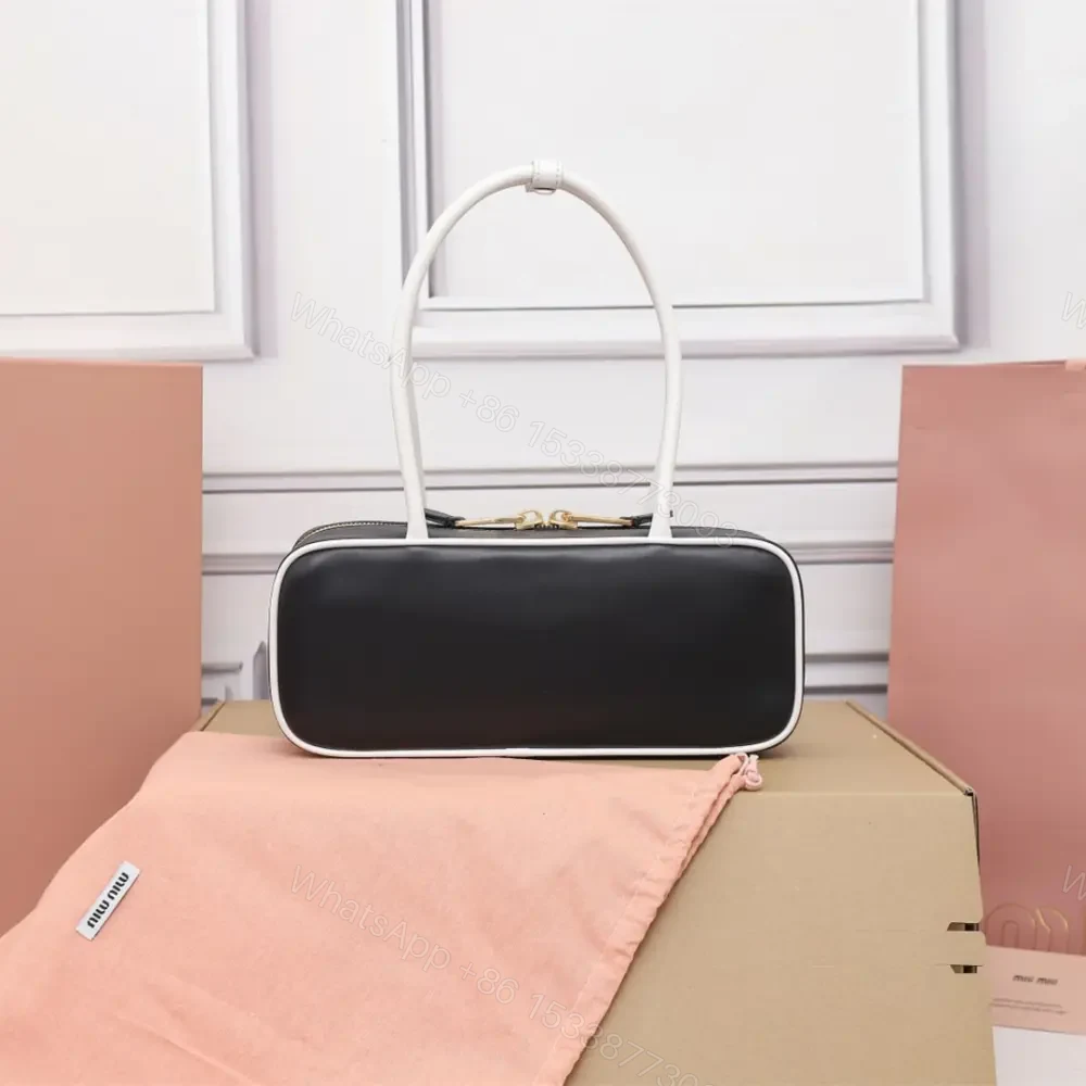View 2 of 高仿miumiu*Beau系列5BB173小牛皮手袋黑白色小號免檢版