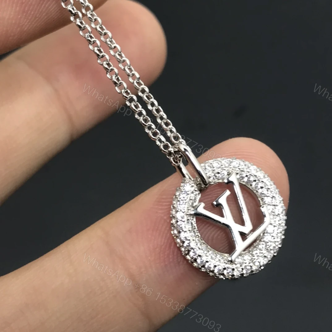 EN – Lux LV Necklaces 024 — view 1