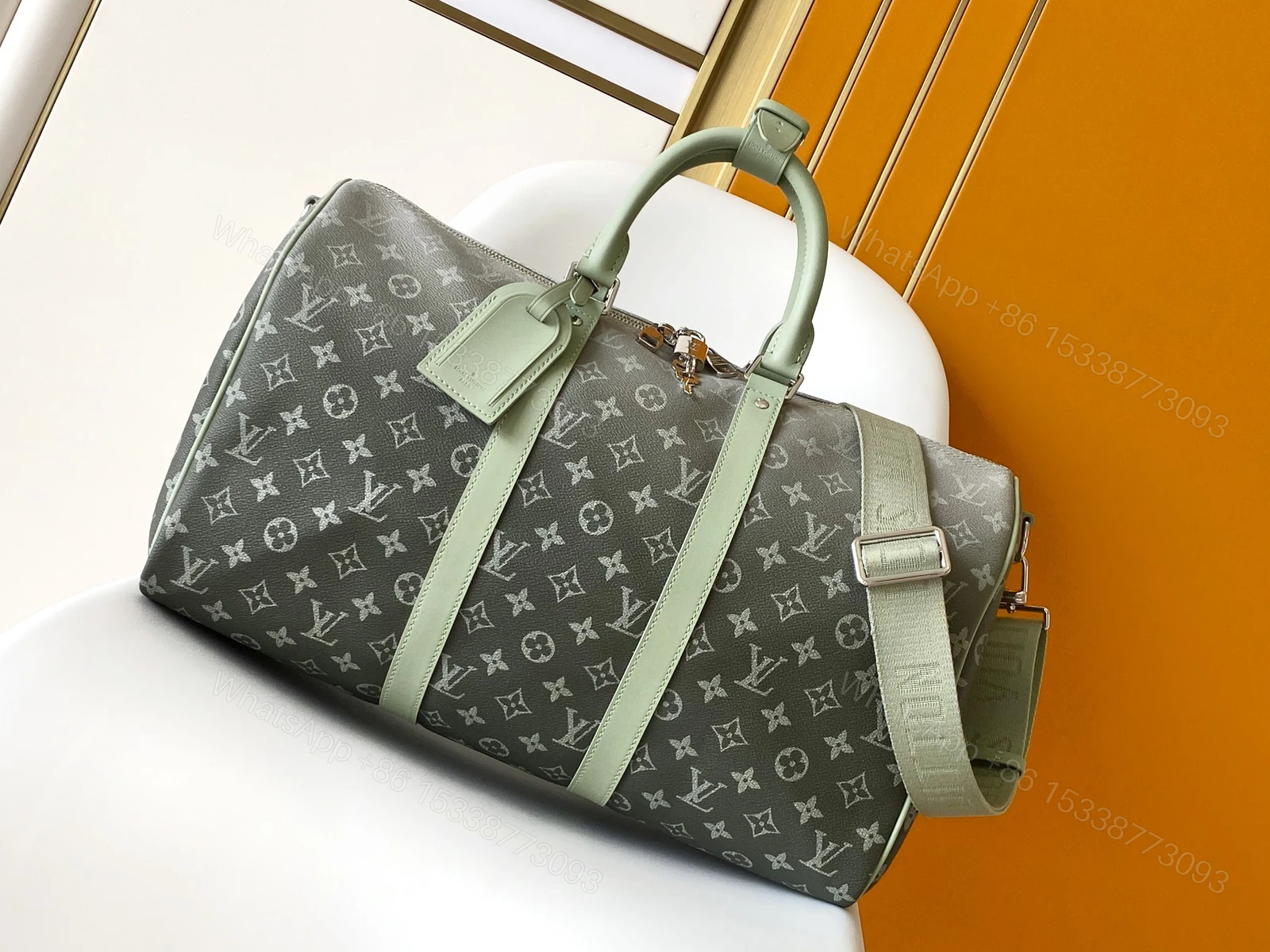 LV高仿M11718 Keepall 50綠色Monogram旅行袋寬帶設計推薦款 — view 1