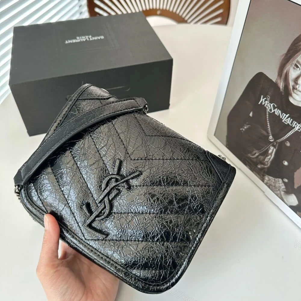 View 3 of Saint Laurent Niki Vintage Chain Wallet Black 19Cm