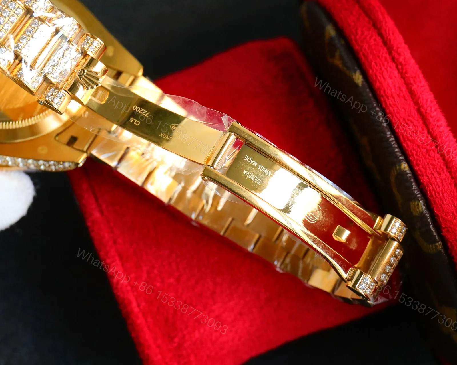 View 8 of Rolex Day-Date Gold Iced Replica 42MM Premium Full Gold Bracelet Diamond Dial Edition ROLEX-DD-GOLD-ICED-FULL-GOLD-DIA-42