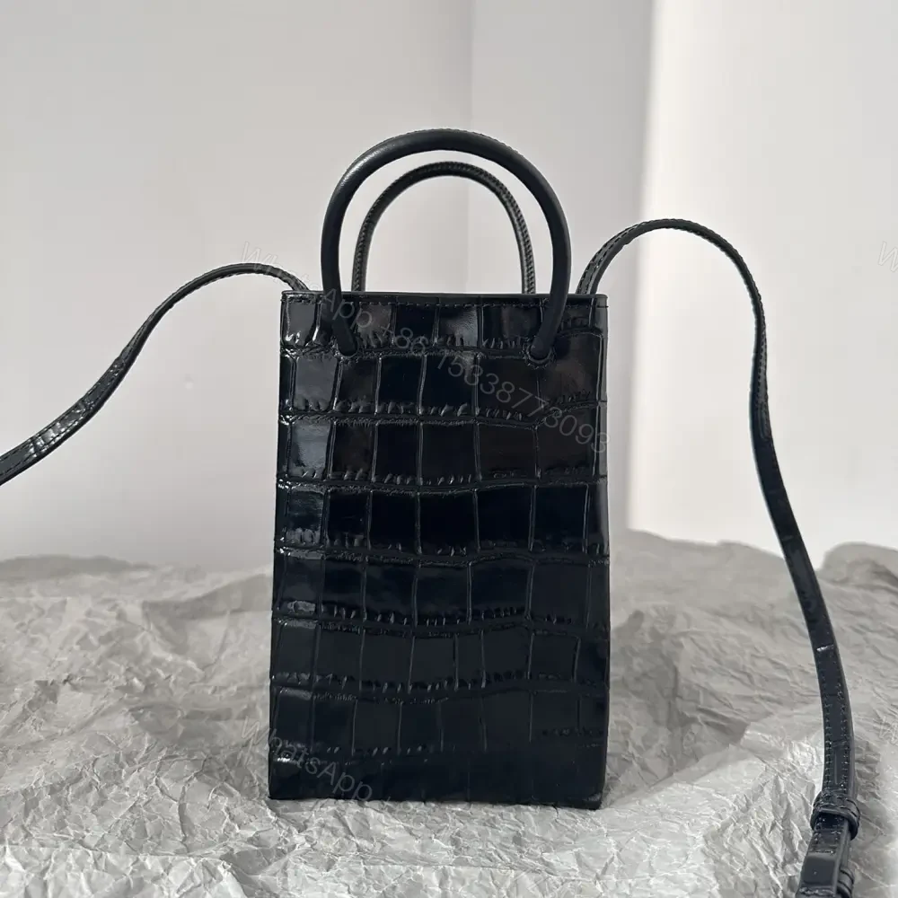 View 2 of 高仿Balenciaga迷你Tote包系列壓印皮黑色