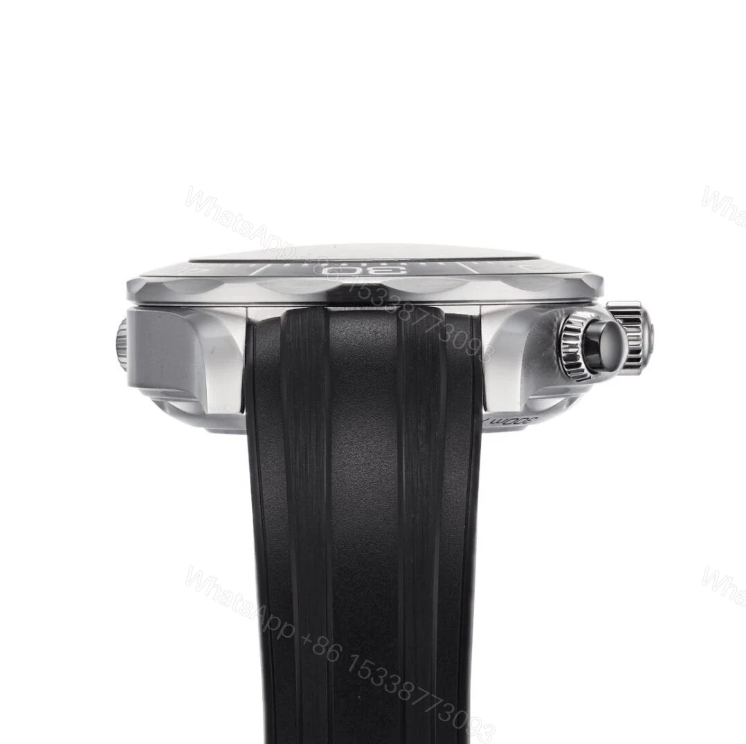 View 4 of Replica Clone Omega Diver Master Chronograph Black