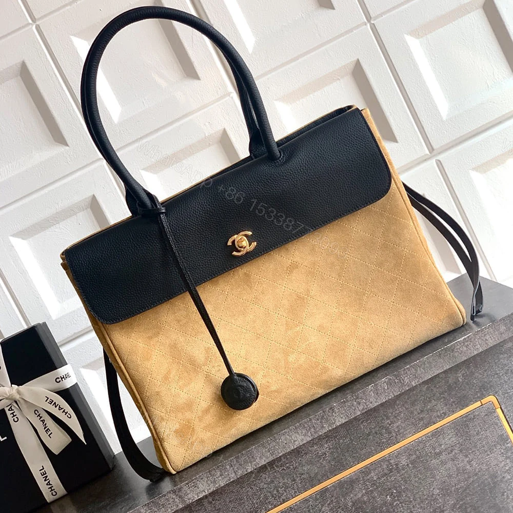 View 2 of CHANEL Boston Top Handle Bag(HIGH-END GRADE)