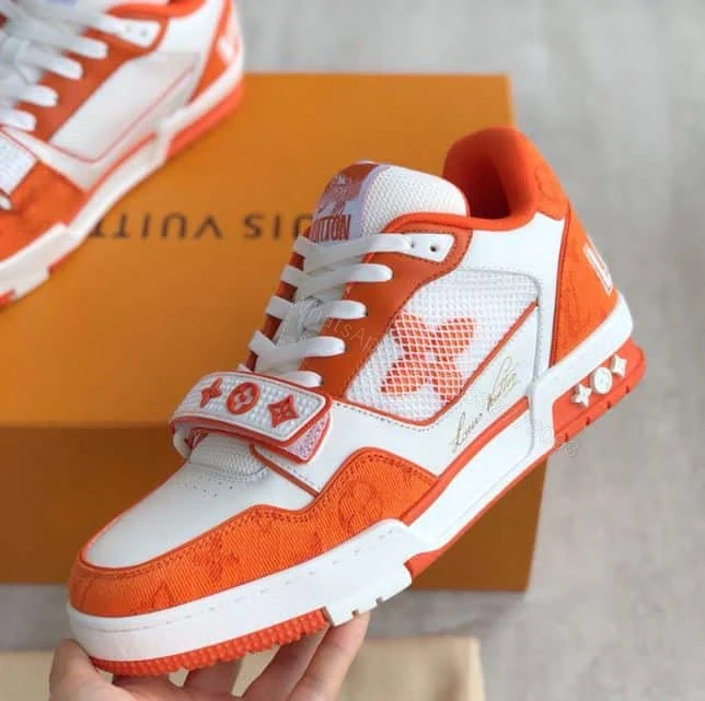 View 5 of LOUIS VUITTON TRAINER SNEAKER ORANGE – LSVT325