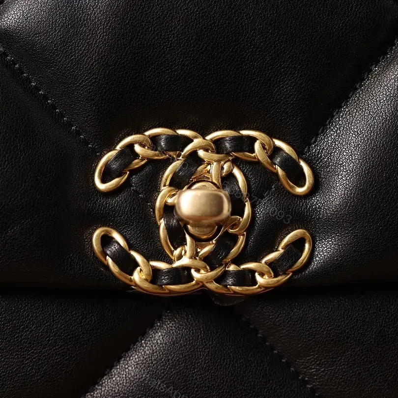 View 9 of 高仿Chanel*19Bag系列小羊皮口蓋包黑色免檢版