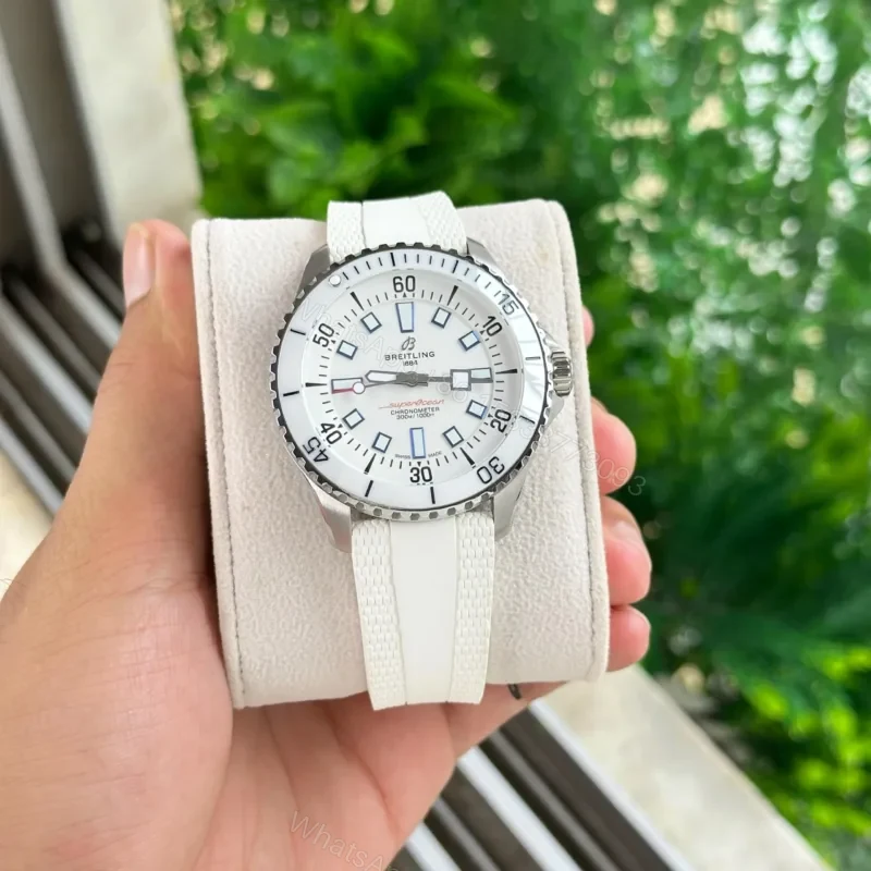 Breitling Super Ocean 44 White Dial Automatic — view 1