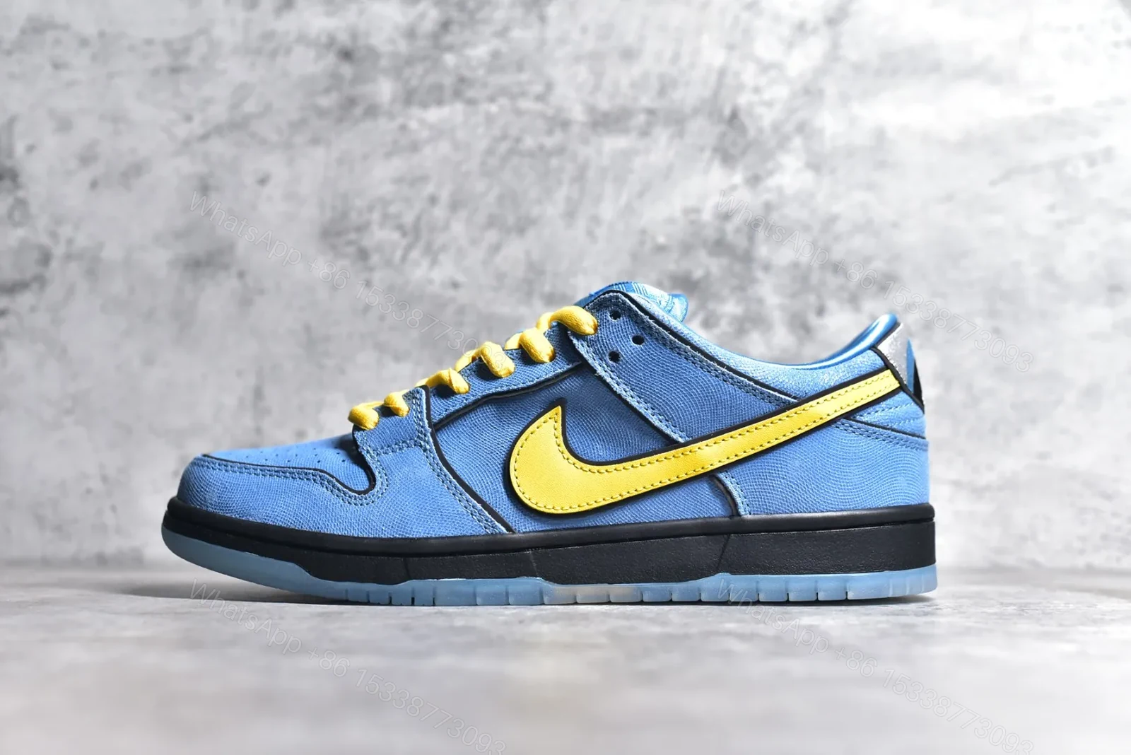 Nike SB Dunk Low x Powerpuff Girls Blue Reps — view 2