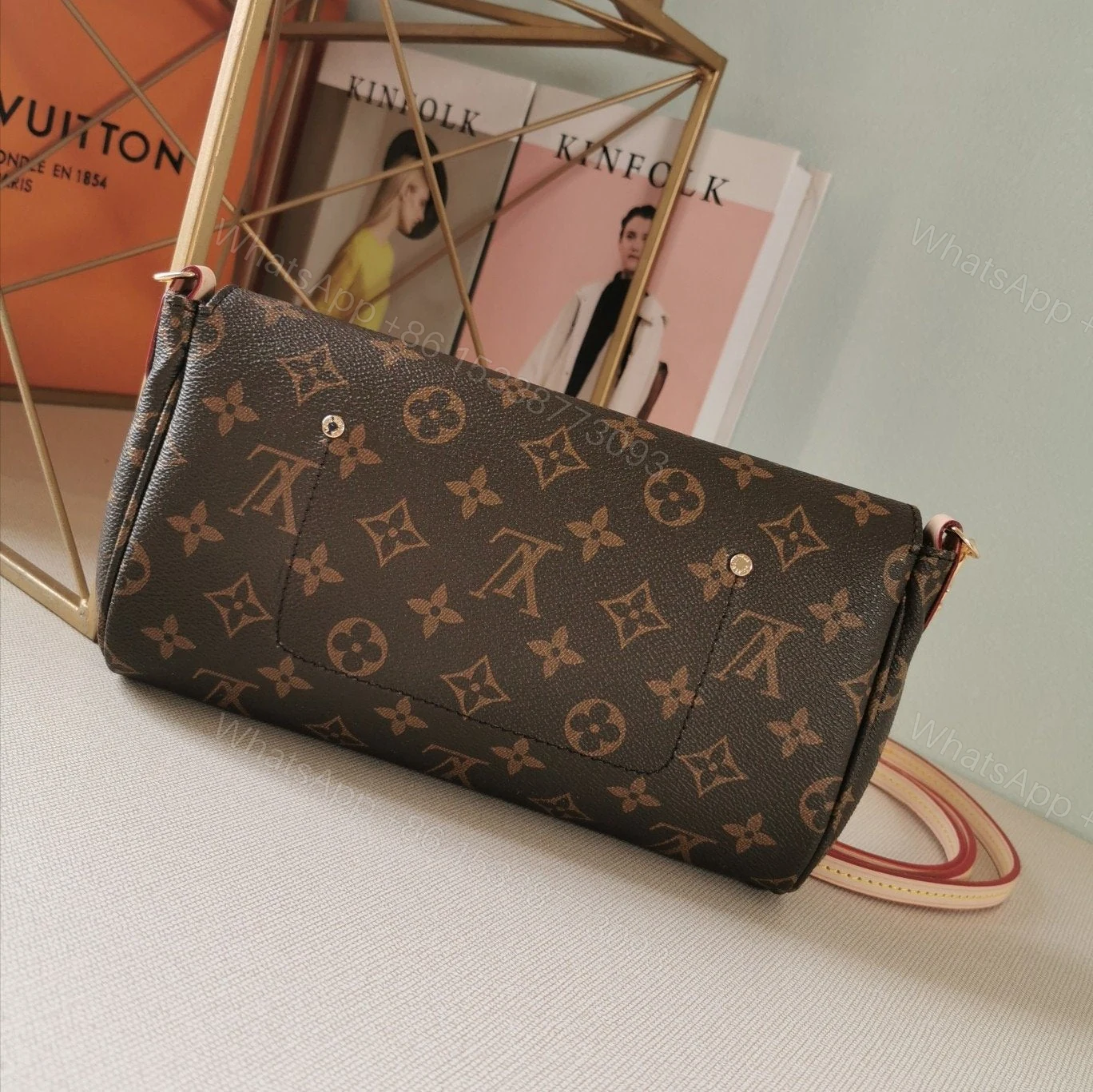 View 7 of Louis Vuitton Handbag Favorite