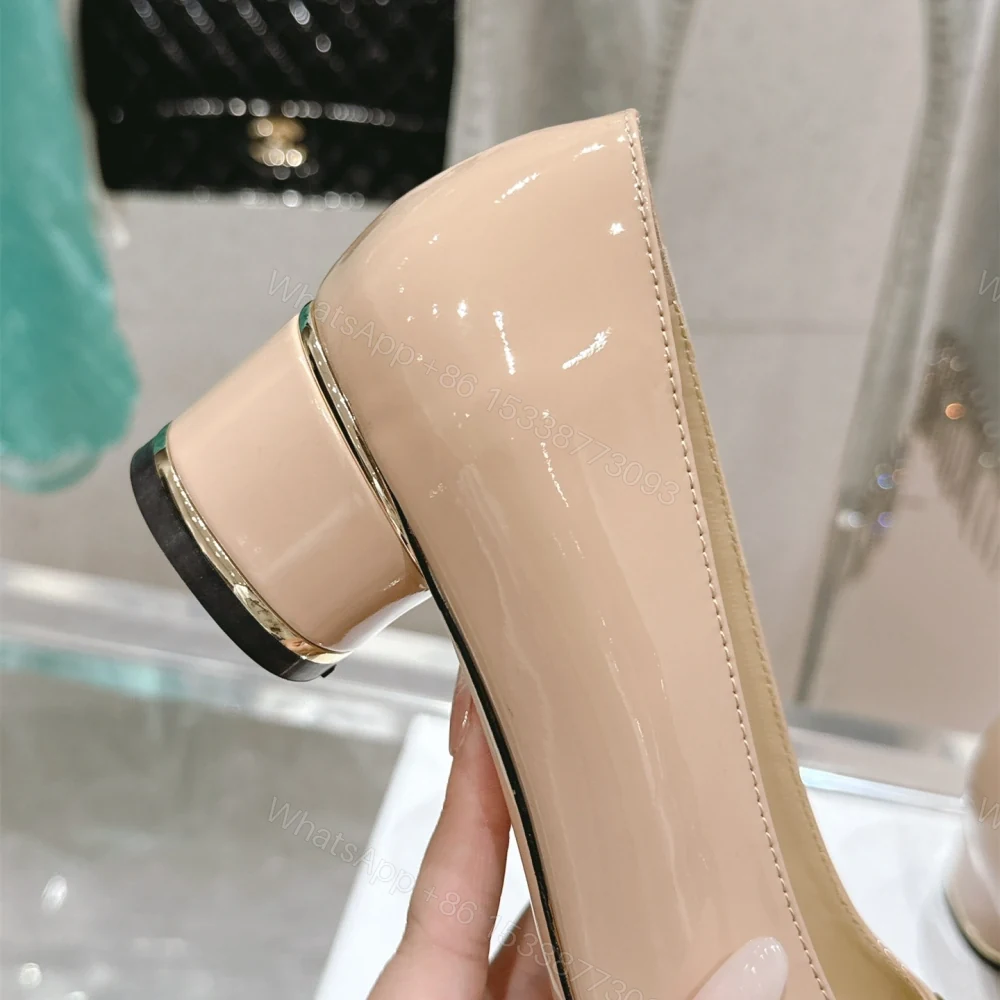 View 8 of 高仿Dior*Miss系列KCB268方頭LOGO金屬扣膚色單鞋免檢版