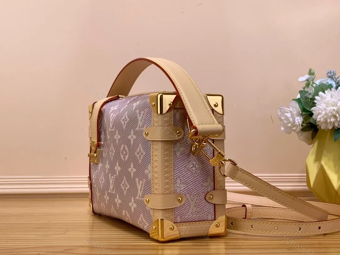 View 3 of Louis Vuitton LV Side Trunk Like Auth Monogram Pattern Handbags 21x14x6cm