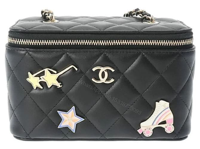 Chanel Vanity Black — view 1