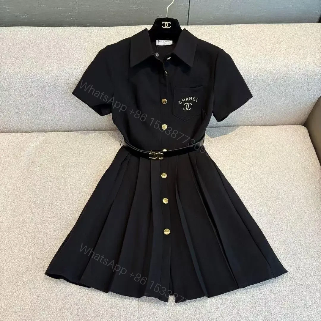 CHANEL — view 1
