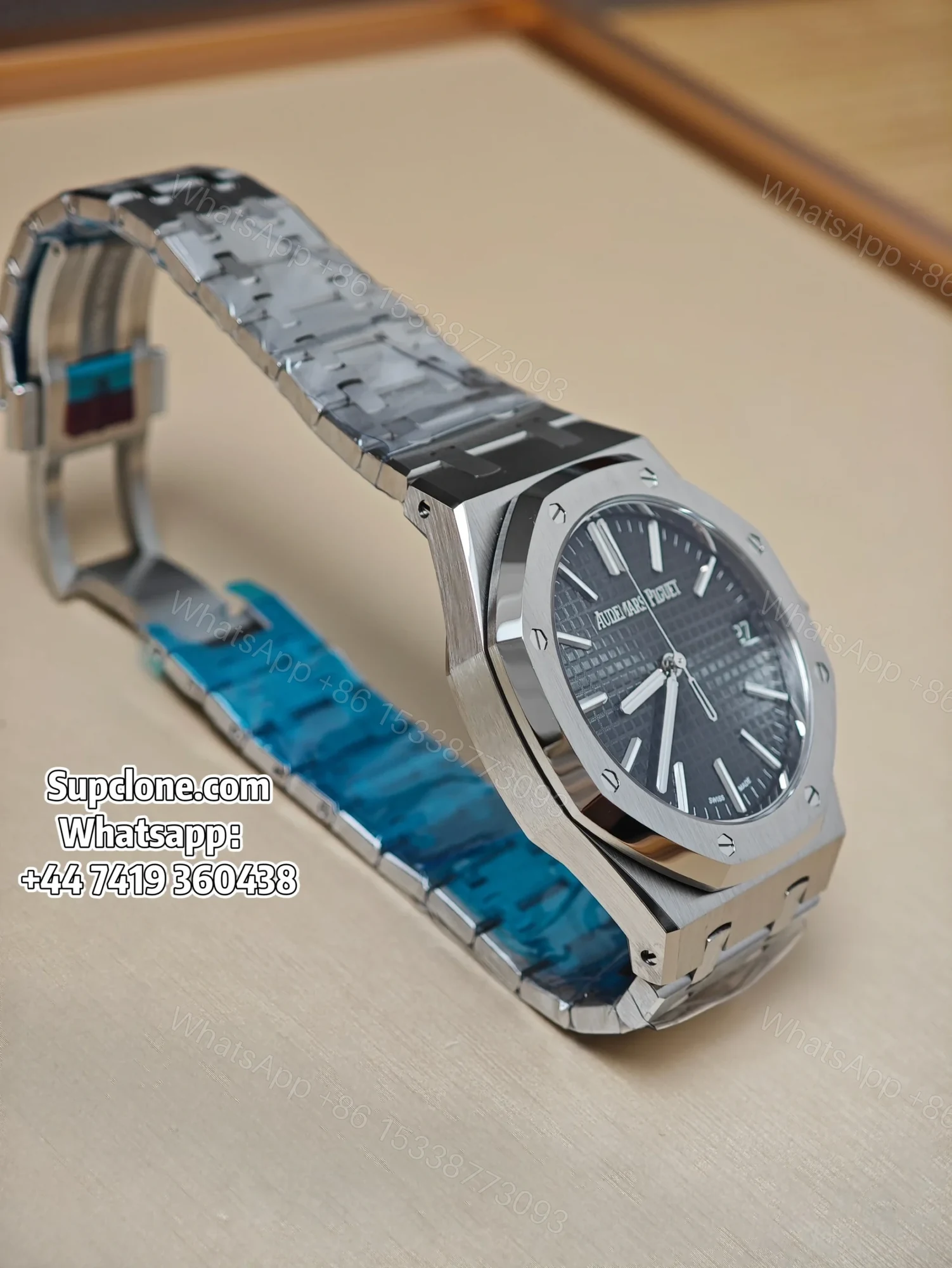 View 5 of Audemars Piguet Super Clone 1:1 Royal Oak 15510 Green Dial 41MM