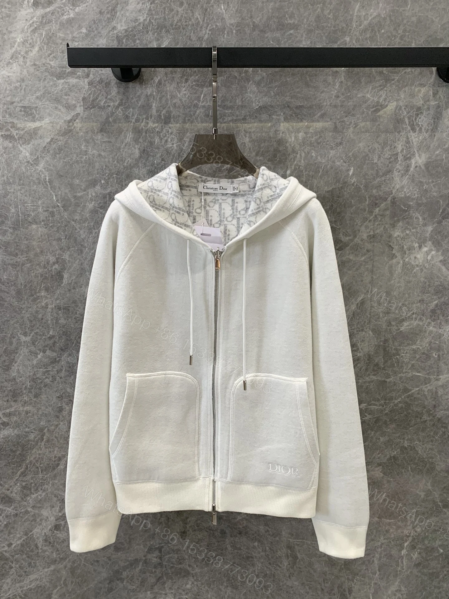 Dior 原單連帽開衫衛衣 滿版LOGO內襯款 — view 1