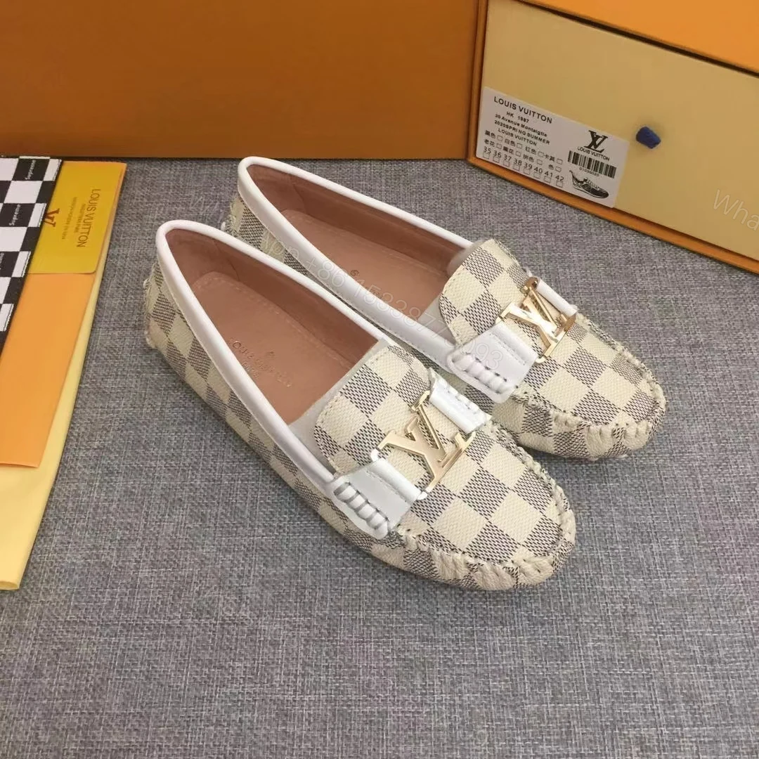 LV Flats — view 1