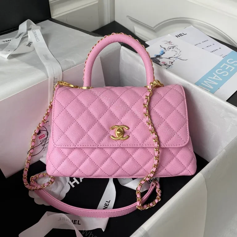 Soft Quilted Pink Mini Bag: Compact Luxury, Day-to-Night Versatility — view 1