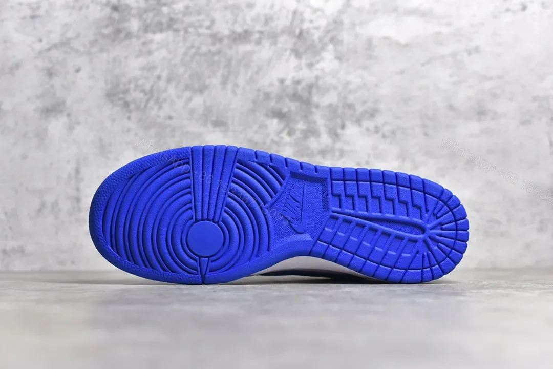 View 8 of DUNK SB LOW SP KENTUCKY (2020) Replicas