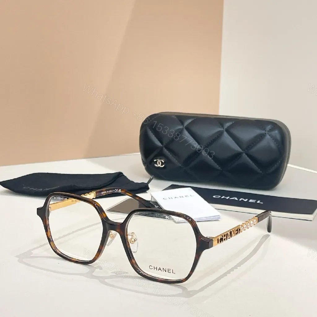 View 7 of Transparent Frame Reading Glasses: Modern Luxury, Lightweight Comfort