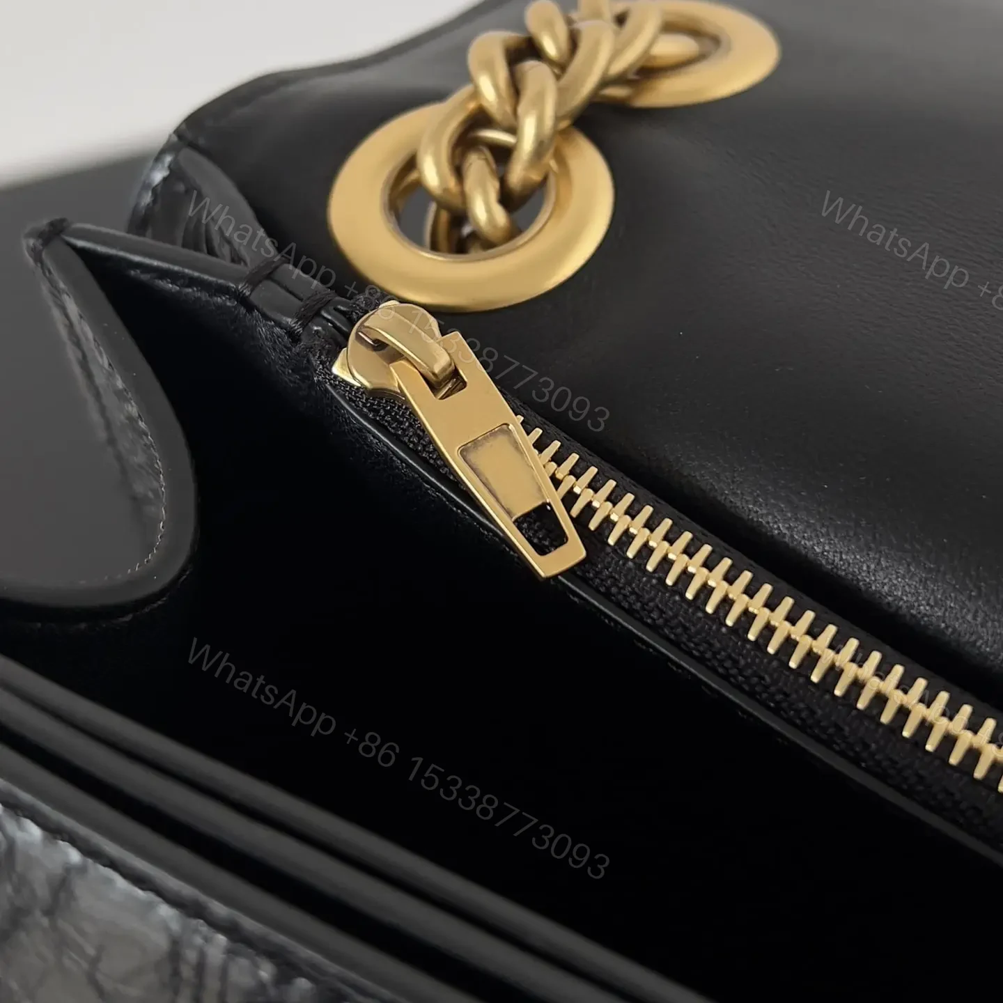 View 7 of 高仿BalenciagaCrush系列單肩包黑金S