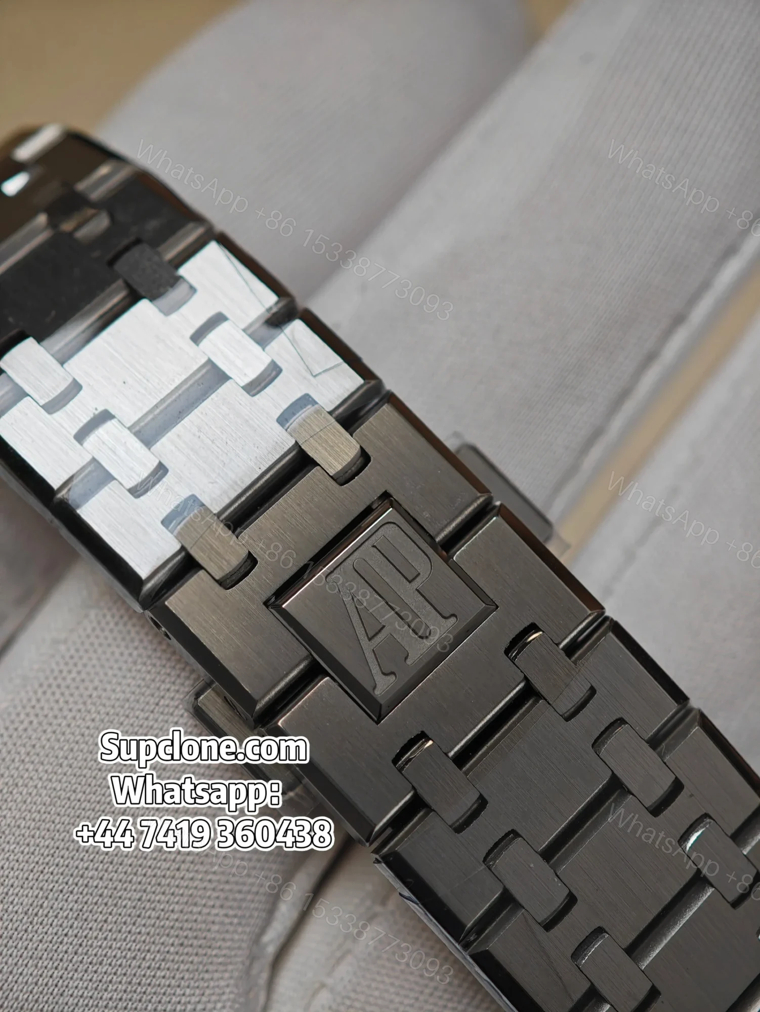 View 6 of Audemars Piguet Super Clone Royal Oak White Dial 26331ST Chronograph 41mm