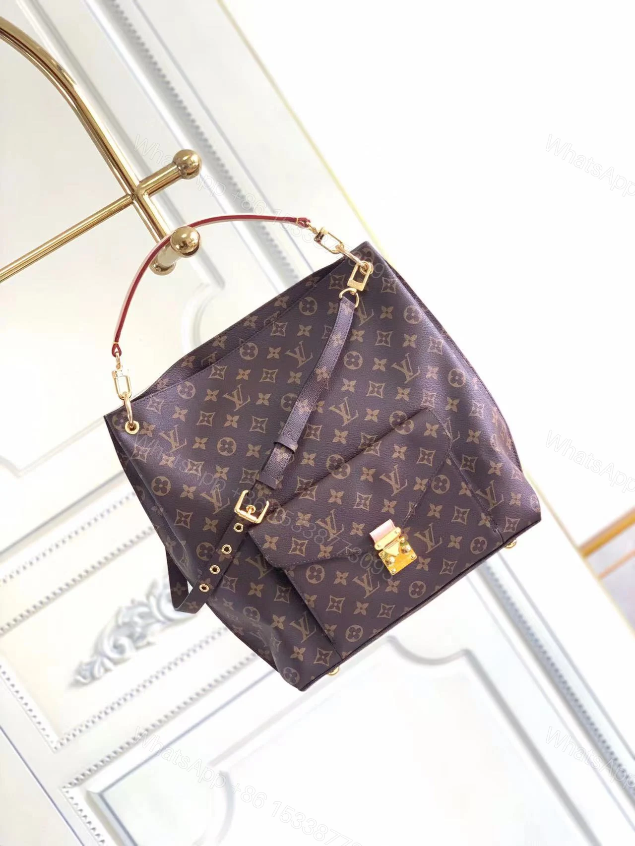 LV TOTE bag — view 1
