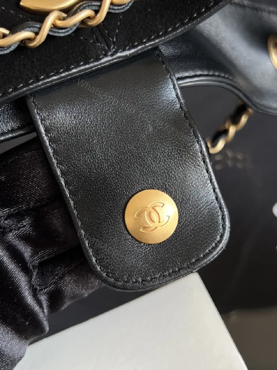 View 14 of Quilted Gold-Chain Shoulder Bag: Elegant Everyday Luxury
