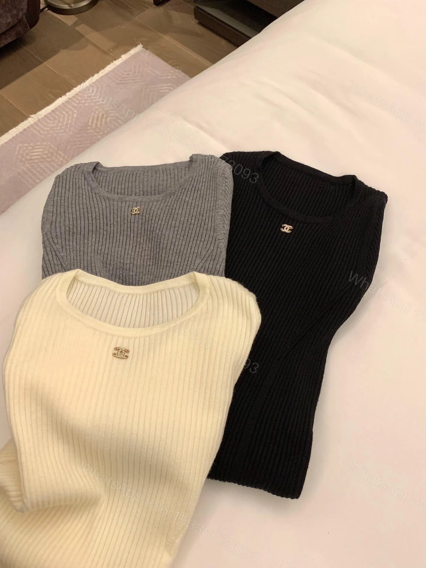 CHANEL — view 1