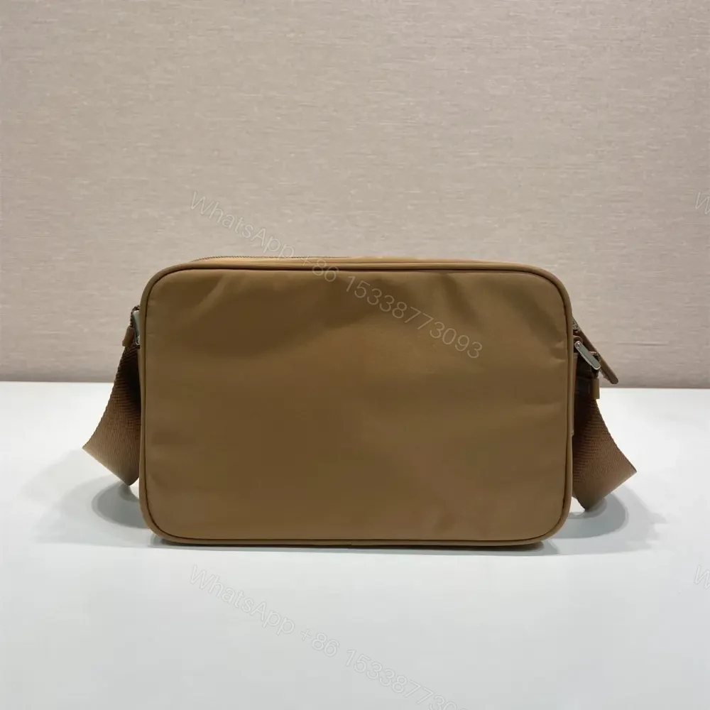 View 2 of 高仿Prada*RE-Nylon系列1BC167郵差包棕色免檢版