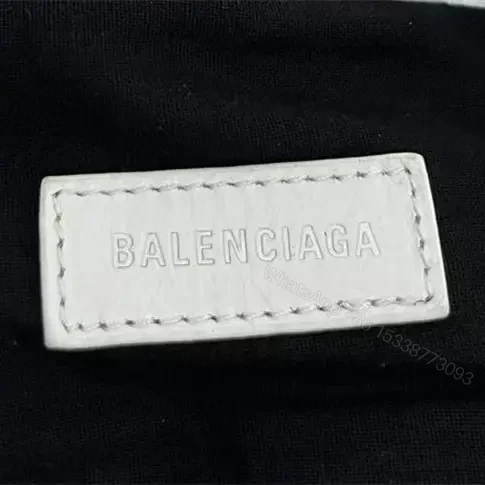View 14 of 高仿Balenciaga2023Crushtote褶皺牛皮手拎袋大號