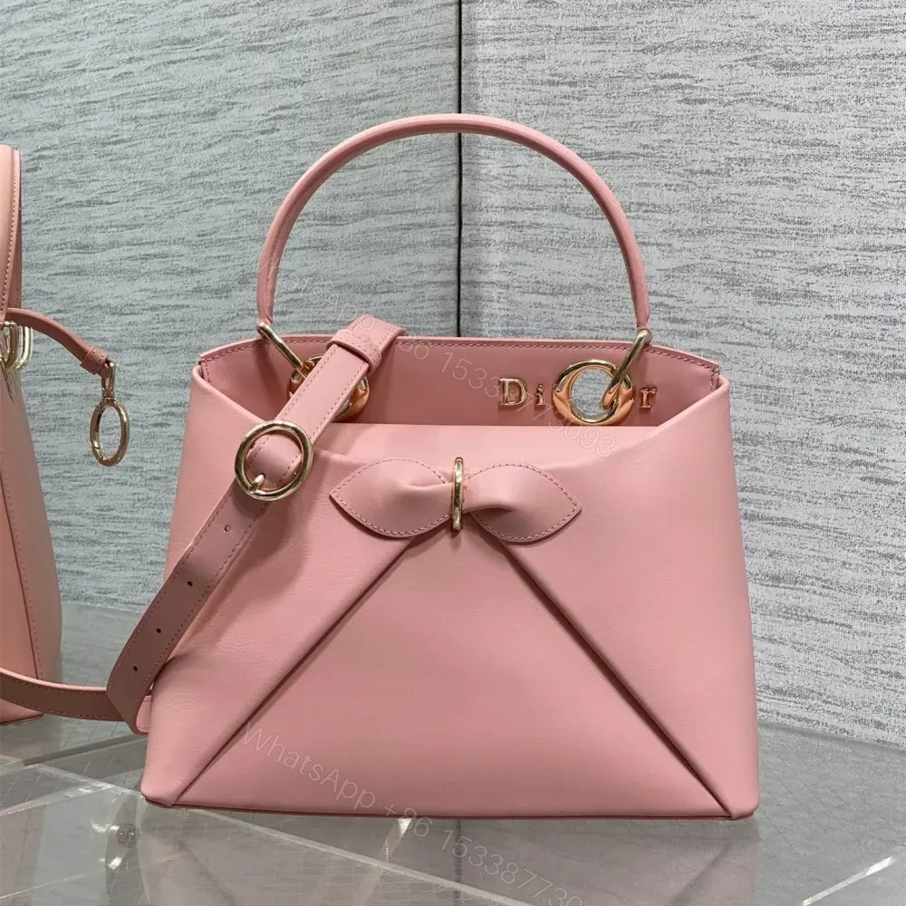 View 3 of 高仿Dior*26SS系列M0739NTU新款徽標手提包粉色免檢版