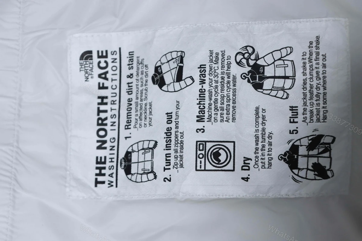 View 4 of TheNorthFace Large checkered down jacket 'White Black'