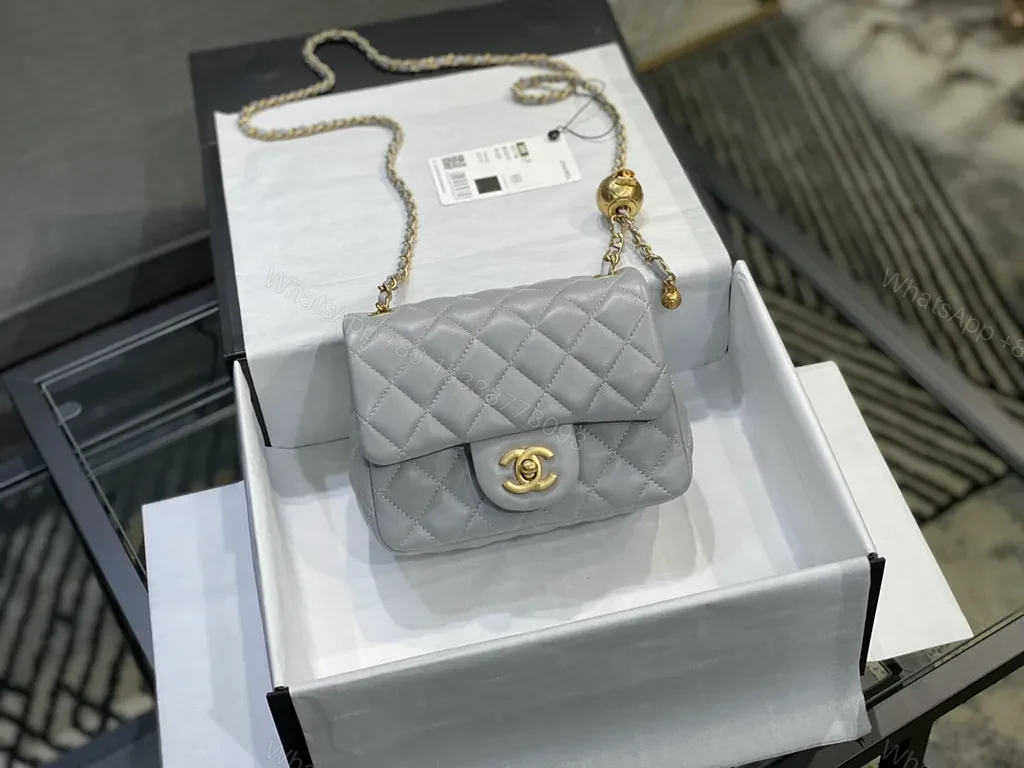 View 9 of Soft Gray Quilted Chain Bag: Luxe Everyday Accessory