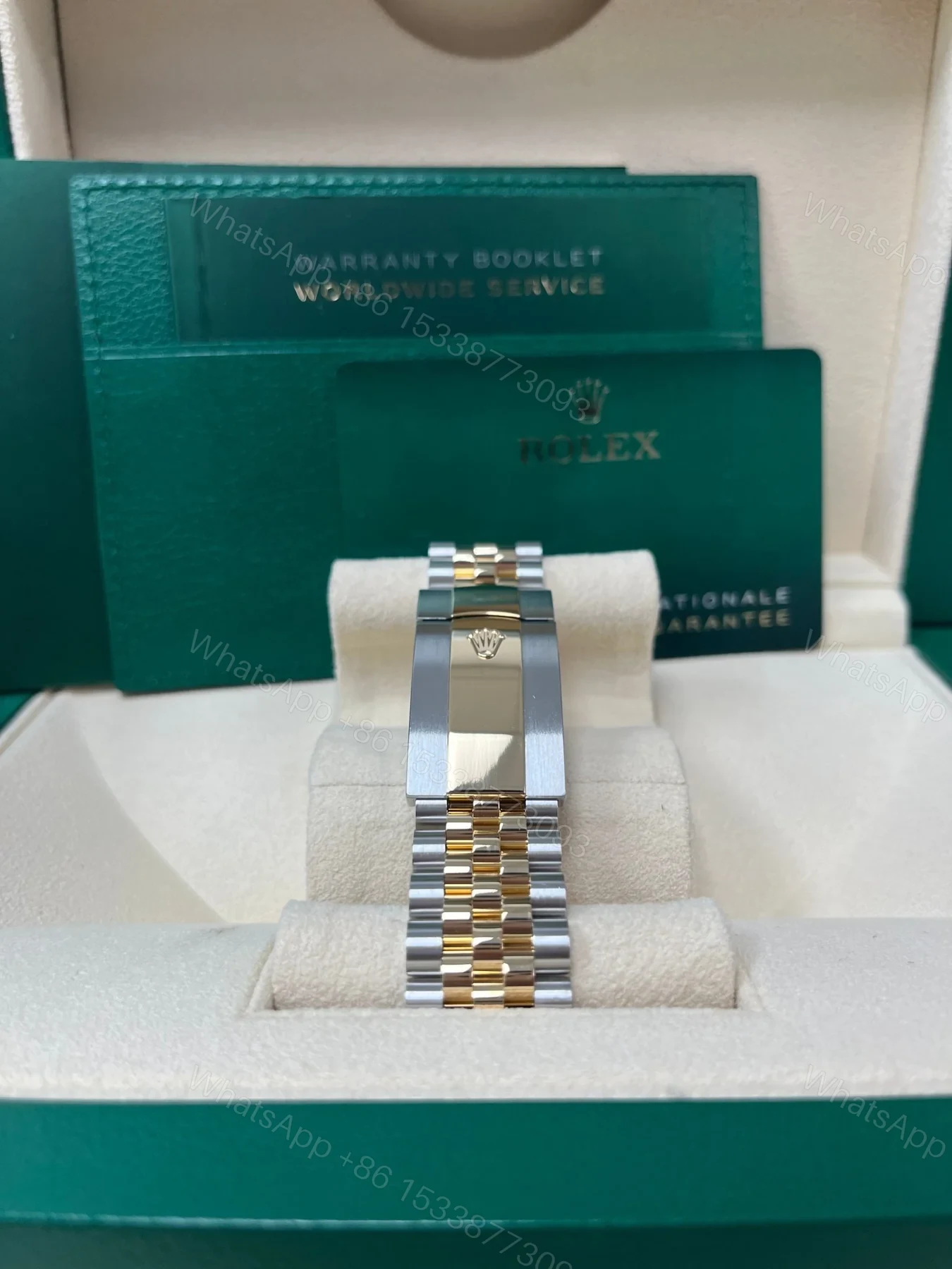 View 4 of Superclone Rolex Sky-Dweller Bright black Dial 336933 Jubilee