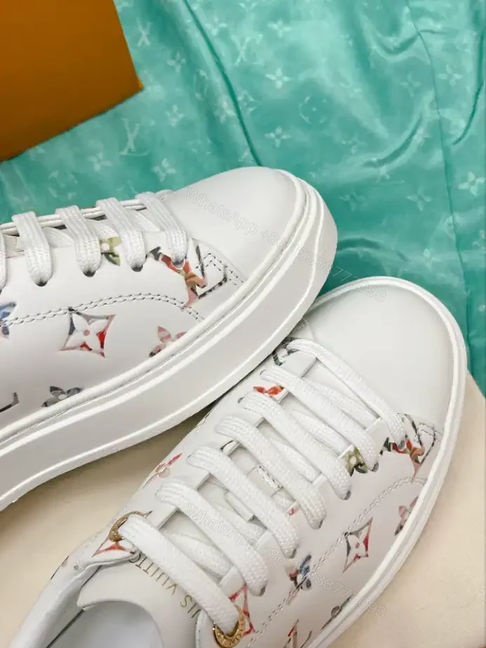 View 7 of LV TIME OUT SNEAKER – LSVM034