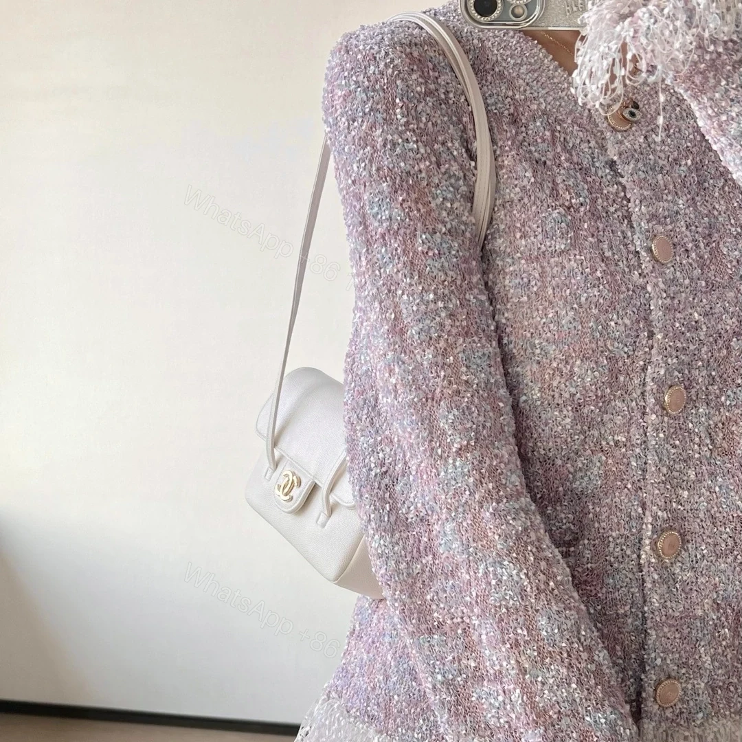 View 24 of 高仿Chanel*26P系列AP5068小牛皮單肩包白色Mini免檢版