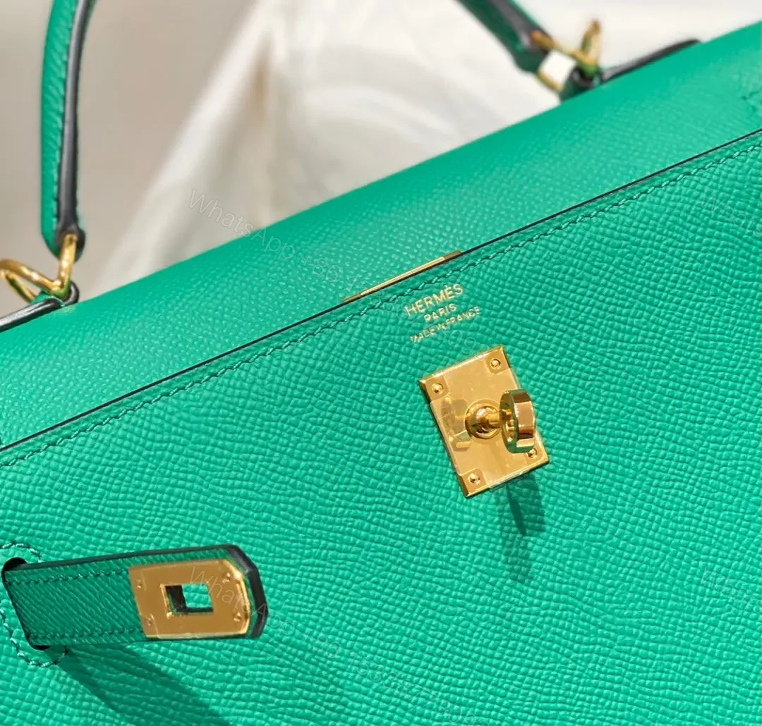 View 8 of HN 25CM IN VERT VERTIGO EPSOM GOLD HARDWARE