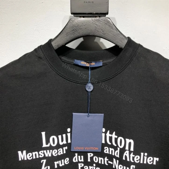 View 5 of LOUIS VUITTON T-SHIRT – LV37