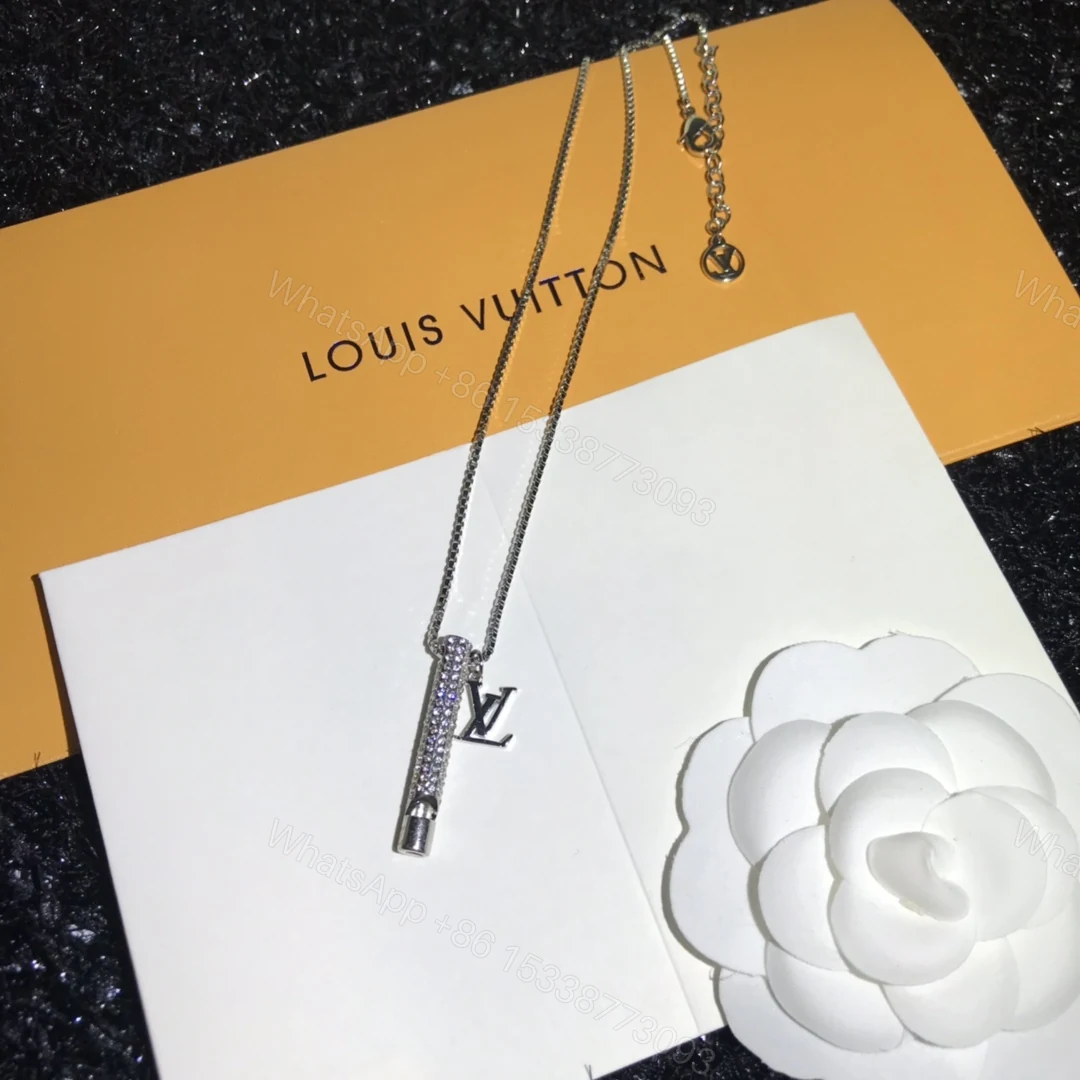 View 2 of EN – Lux LV Necklaces 077