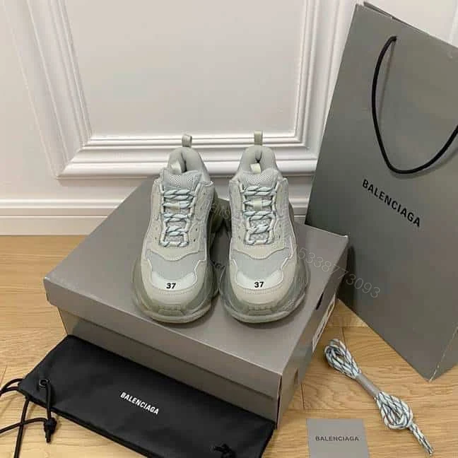 BALENCIAGA MEN’S TRIPLE S SNEAKER CLEAR SOLE – BB197 — view 1