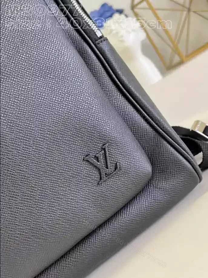 View 4 of LOUIS VUITTON AVENUE BACKPACK – LBV376