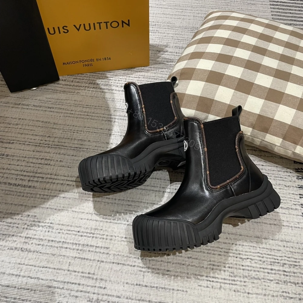 View 9 of LOUIS VUITTON RUBY FLAT ANKLE BOOTS BLACK 1AB0FO