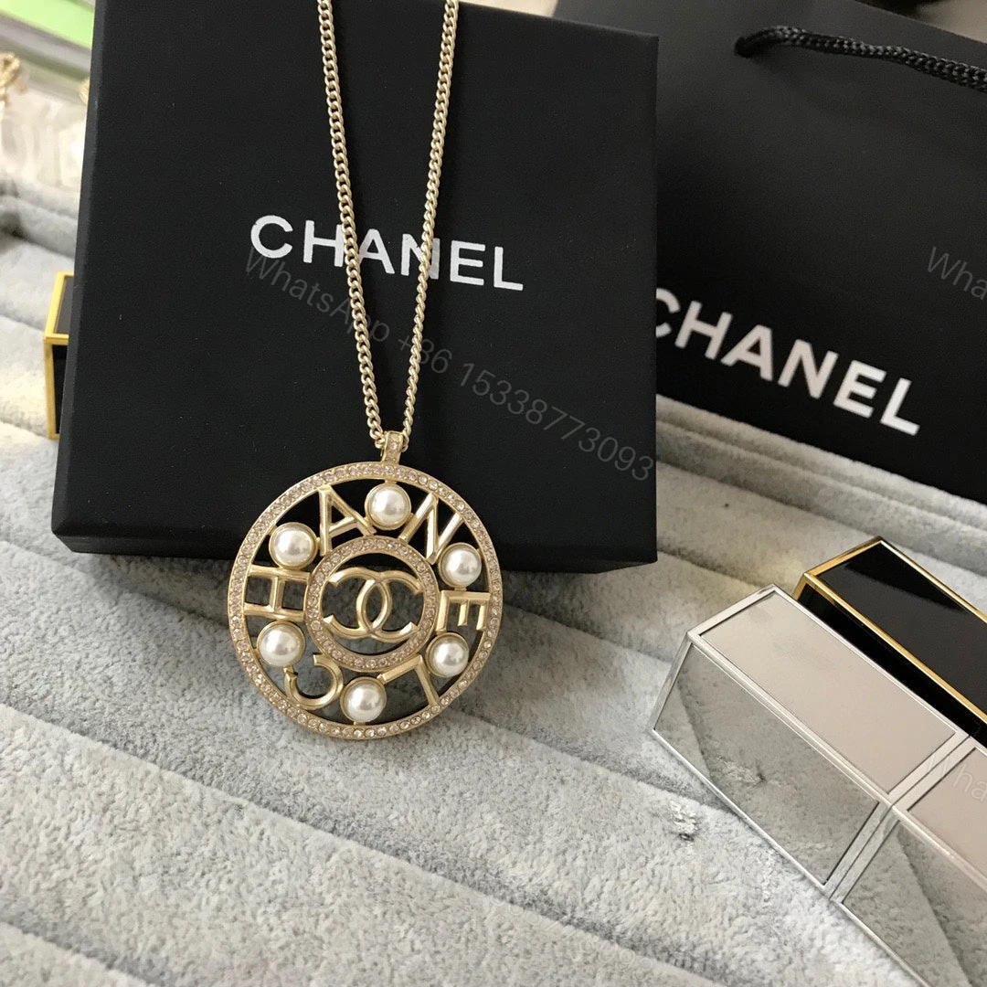 View 3 of EN – Lux Necklace CHL021